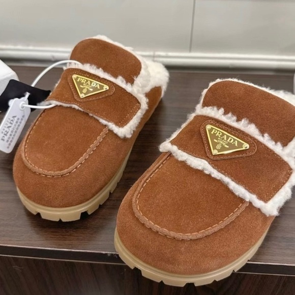 Prada Women's Brown Shearling Slippers - Picture 2 of 4